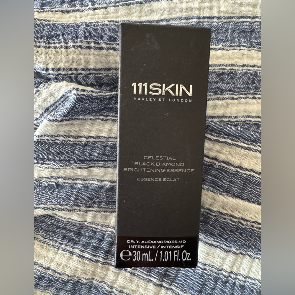111SKIN Black Diamond Brightening Essence 30ml New